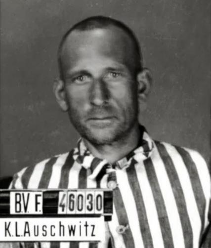 Photographie de Maurice RAIMOND prise à Auschwitz ©https://deportes-politiques-auschwitz.fr/