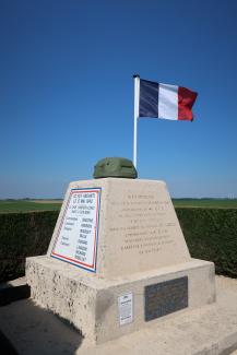 Monument du char « Sampiero Corso » à La Ville-au-Bois-lès-Dizy ©Conseil départemental de l’Aisne. Monument du char « Sampiero Corso » à La Ville-au-Bois-lès-Dizy ©Conseil départemental de l’Aisne.