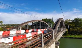 Travaux de remplacement pont RD967 - Bourg-et-Comin © CD02