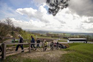 Visite de groupe Plateau de Californie ©FX Dessirier