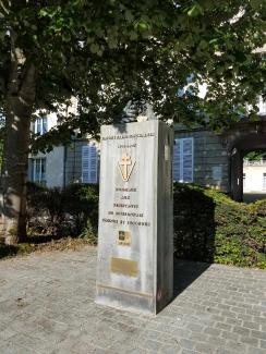 La stèle aux résistants du Soissonnais connus et inconnus La stèle aux résistants du Soissonnais connus et inconnus