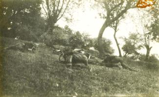 Le Maquis de Saint-Algis à l'entraînement ©Archives du Musée de la Résistance et de la Déportation de Tergnier Le Maquis de Saint-Algis à l'entraînement ©Archives du Musée de la Résistance et de la Déportation de Tergnier