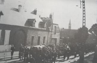 Les funérailles des victimes du 2 septembre 1944 Les funérailles des victimes du 2 septembre 1944