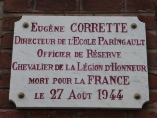 Plaque commémorative capitaine Corrette à Saint-Quentin Plaque commémorative capitaine Corrette à Saint-Quentin