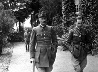 Le général Giraud après sa capture le 19 mai 1940 au Catelet ©NARA Le général Giraud après sa capture le 19 mai 1940 au Catelet ©NARA
