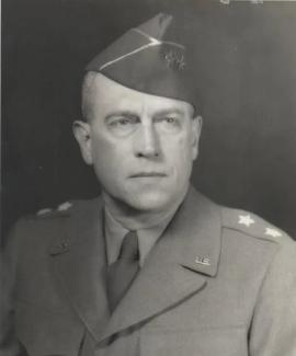 Le major general Maurice Rose, commandant de la 3rd US Armored Division Le major general Maurice Rose, commandant de la 3rd US Armored division