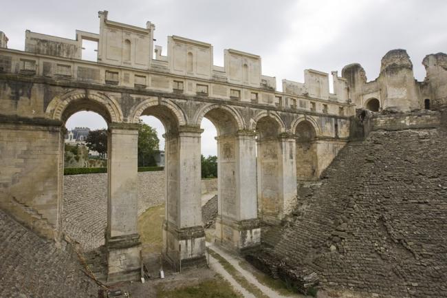 Château de Fère en Tardenois en restauration Le château de Fère-en-Tardenois