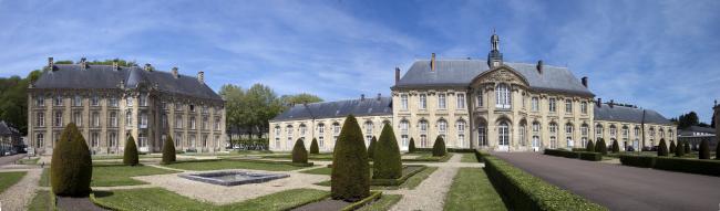 Vue panoramique de l'abbaye de Prémontré