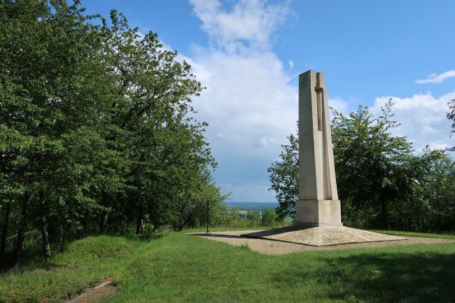 Monument des 27e et 67e BCA à Braye-en-Laonnois ©CD02