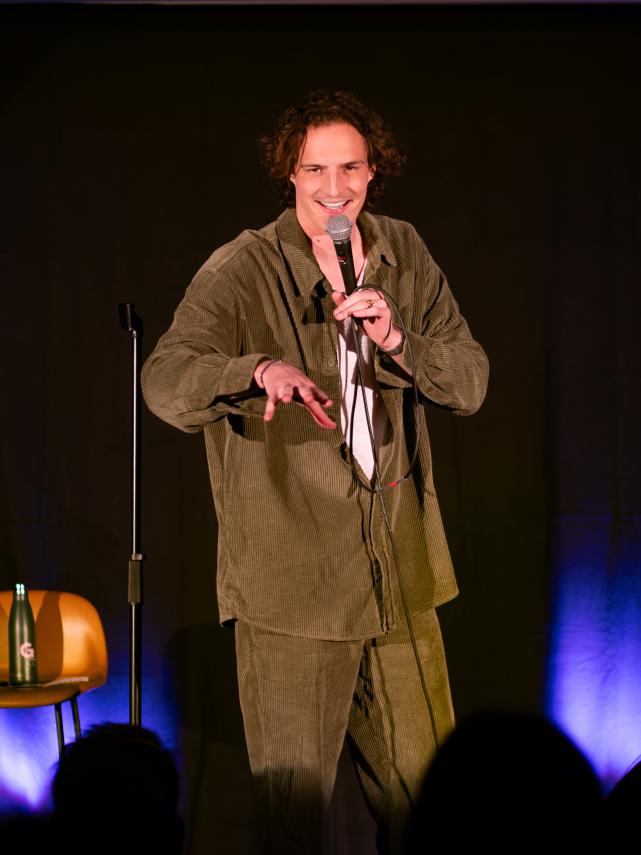 Le Mail 11. PAUL DE SAINT SERNIN