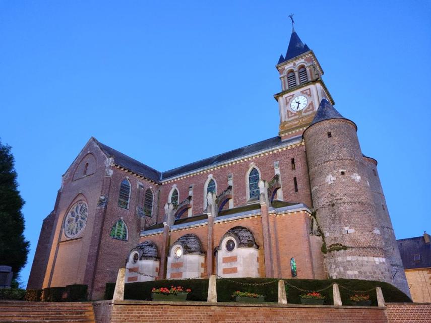 Origny en Thierache église nuit SIM