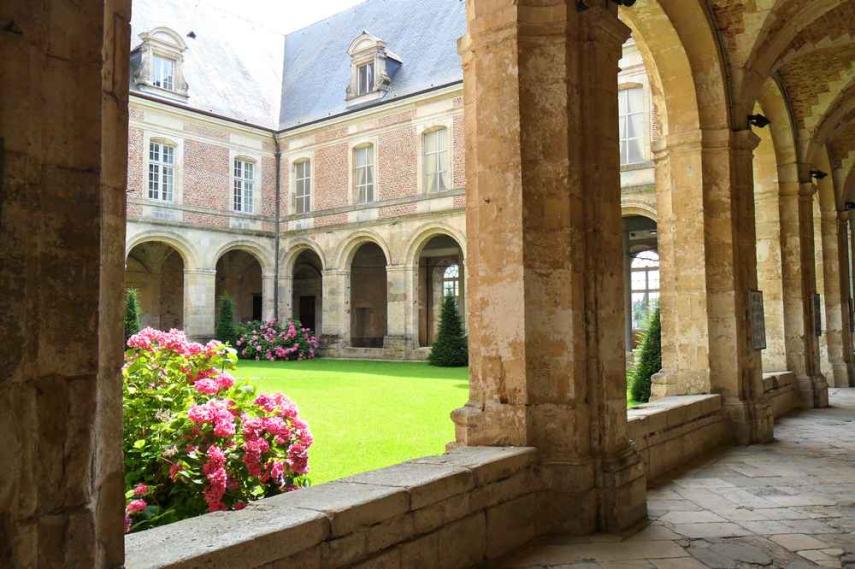 Confirelles < Abbaye < Thiérache < Aisne < Hauts de France 